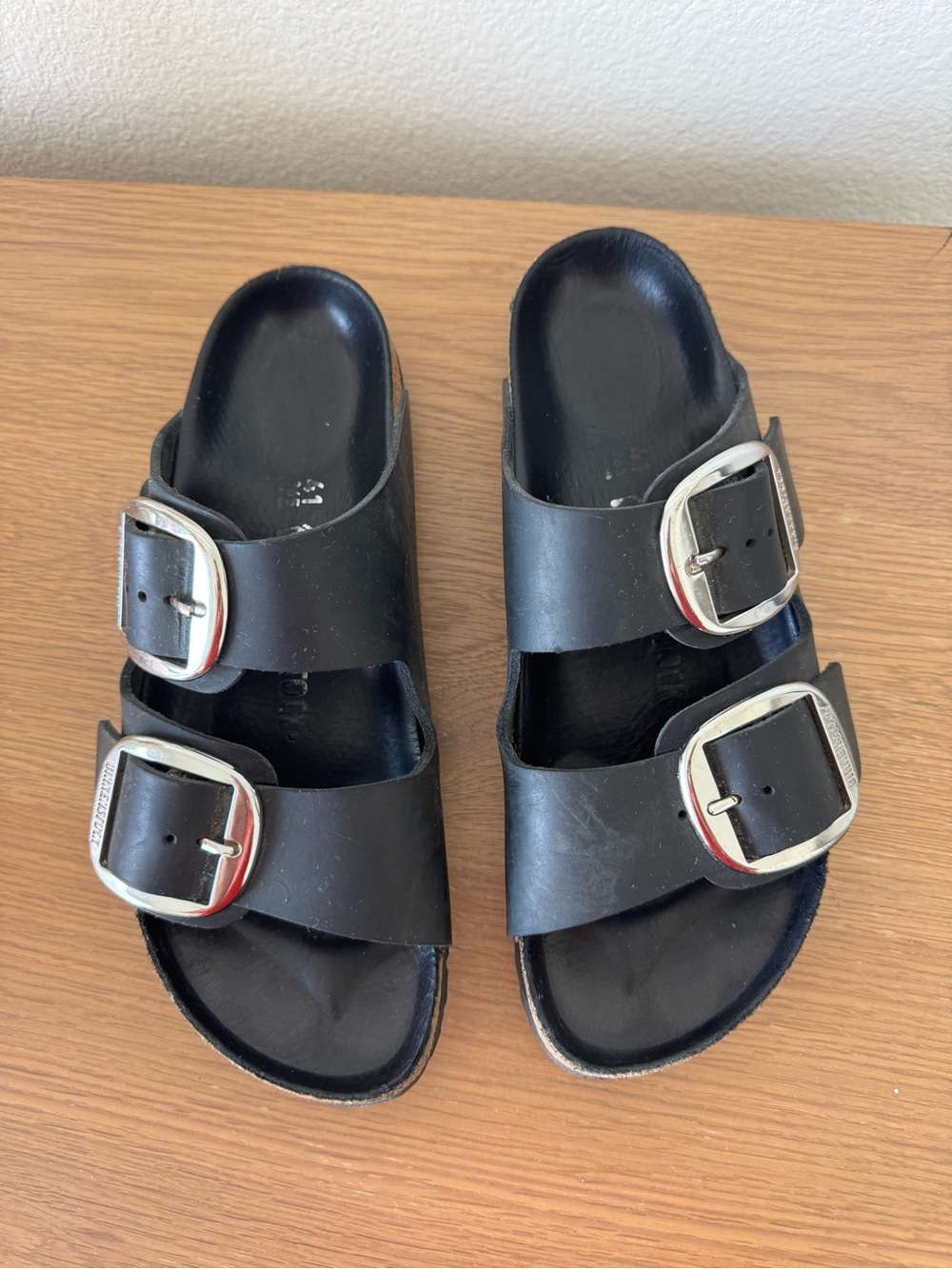BIRKENSTOCK ARIZONA BIG BUCKLE SIZE 41 - Picture 3 of 9